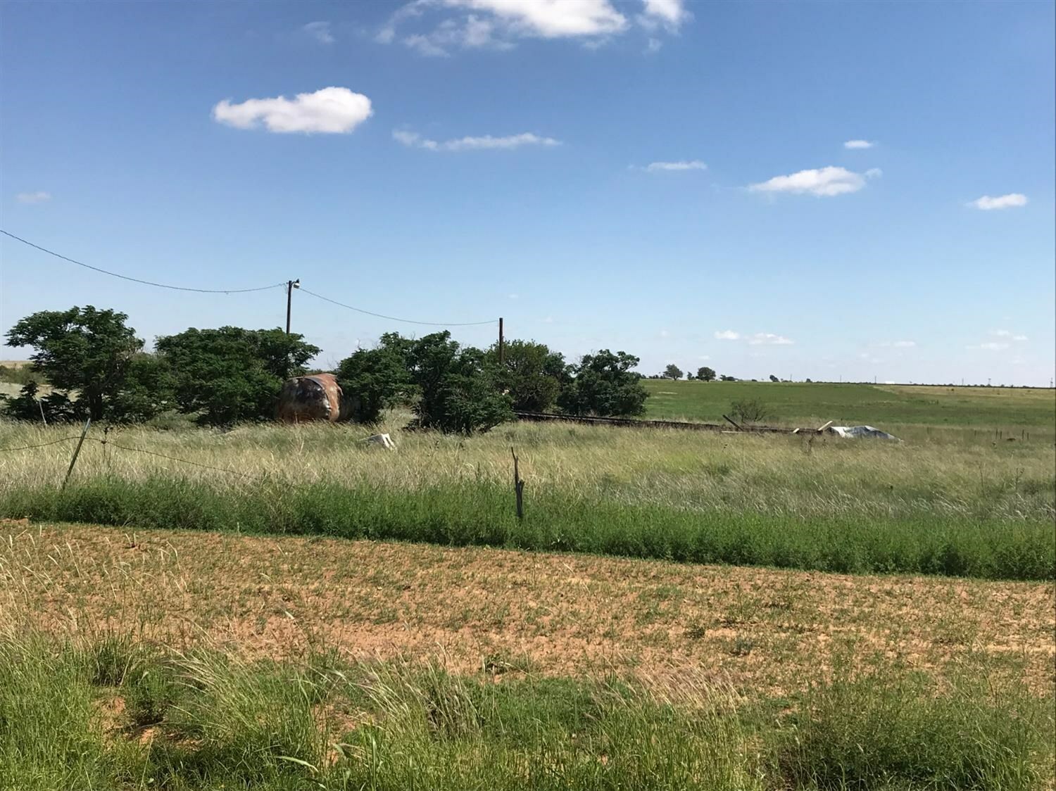 Property Photo:  13808 N Farm Road 1264  TX 79415 