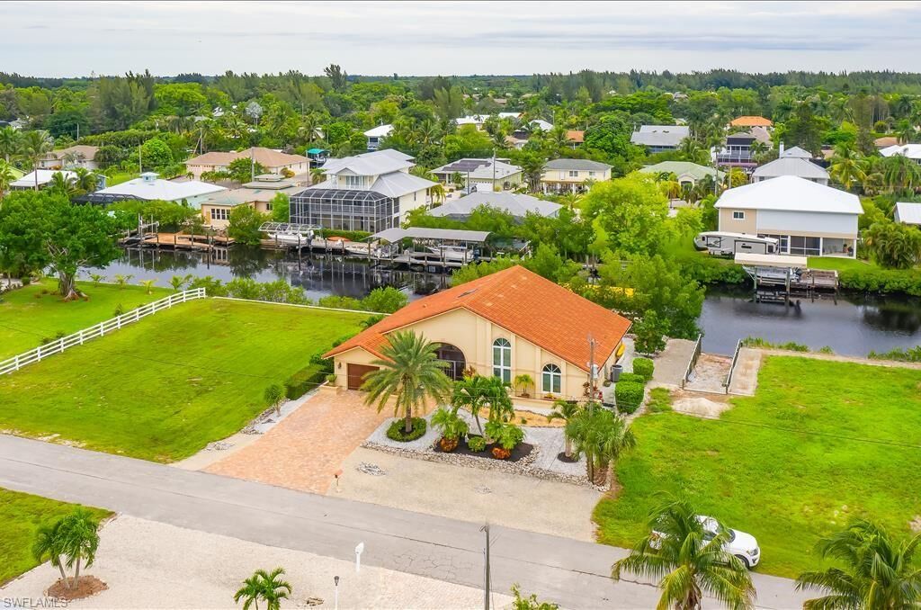 Property Photo: 5336 Ann Arbor Dr FL 33922