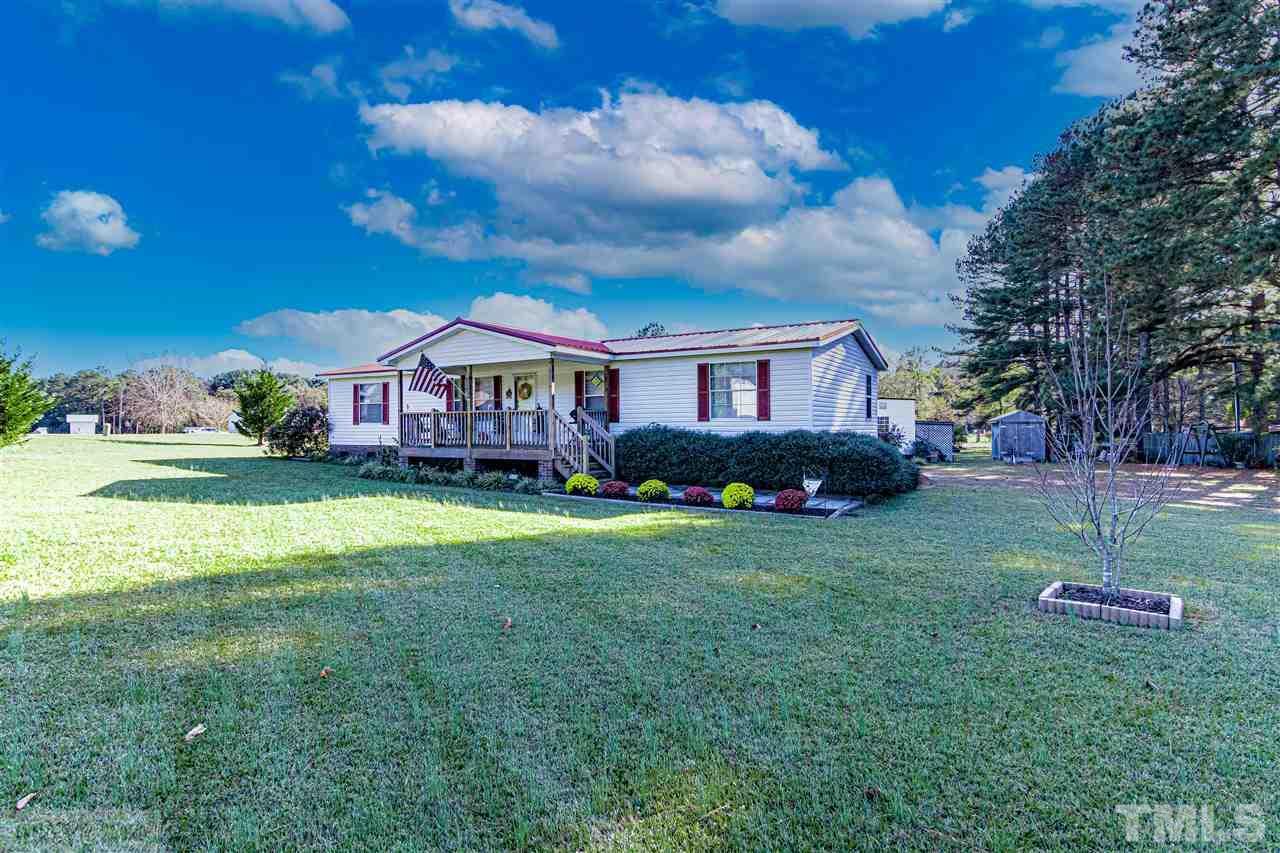 Property Photo:  952 Woodruff Road  NC 27576 