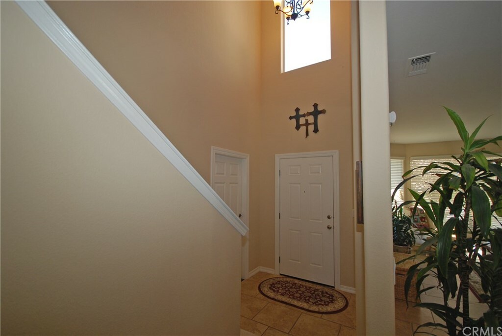 Property Photo:  1085 Megan Court  CA 93465 