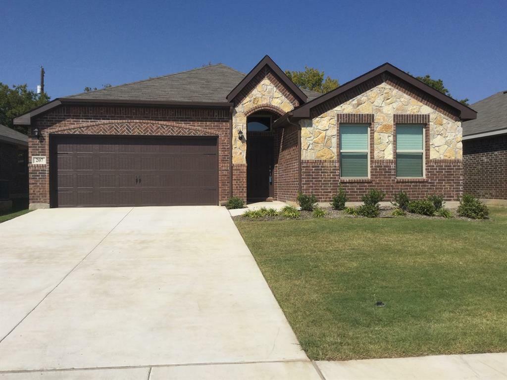 207 High Point Way  Justin TX 76247 photo