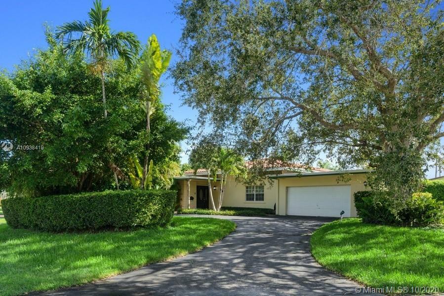 Property Photo:  8880 SW 149th St  FL 33176 