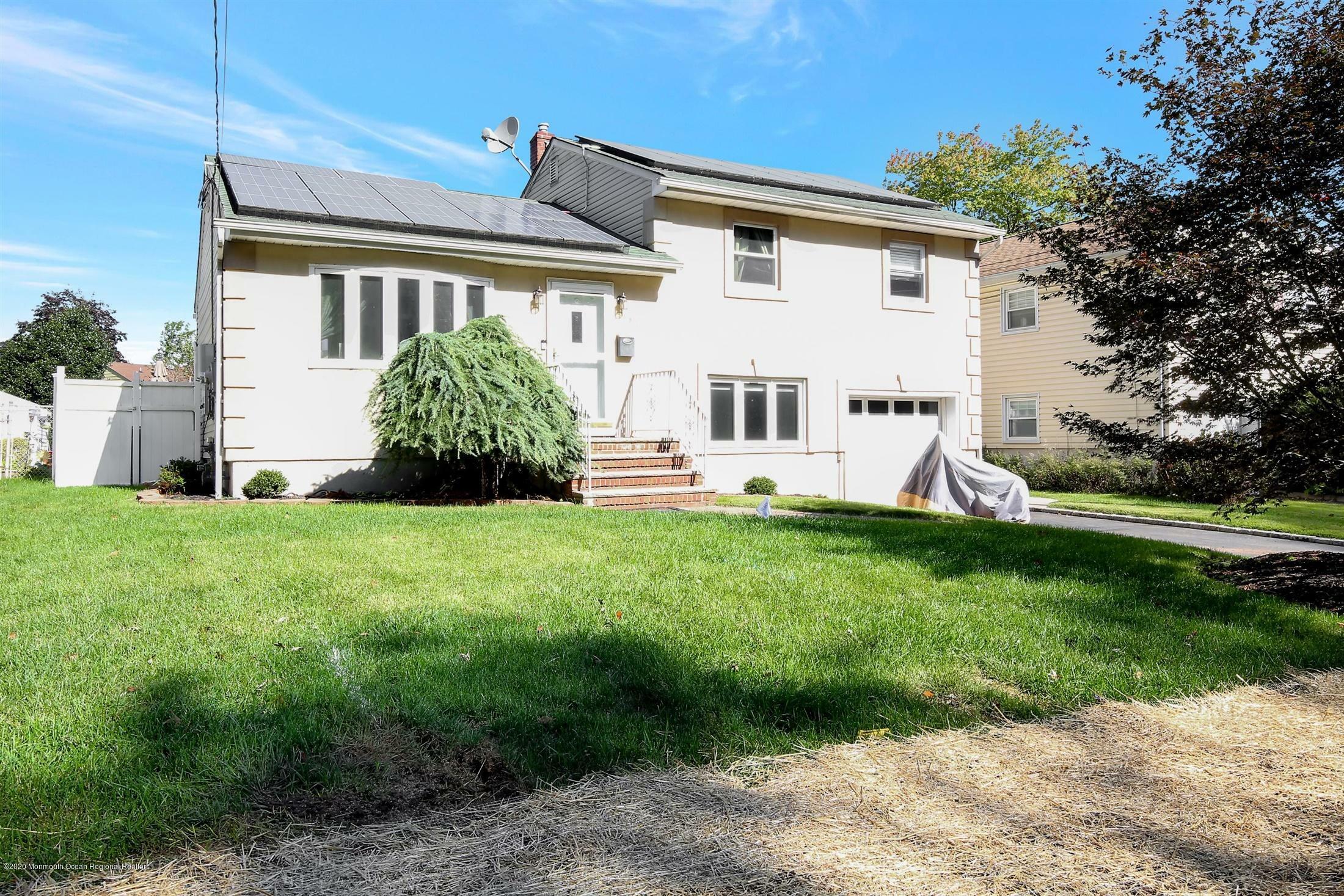 Property Photo:  452 Fairway Drive S  NJ 07083 