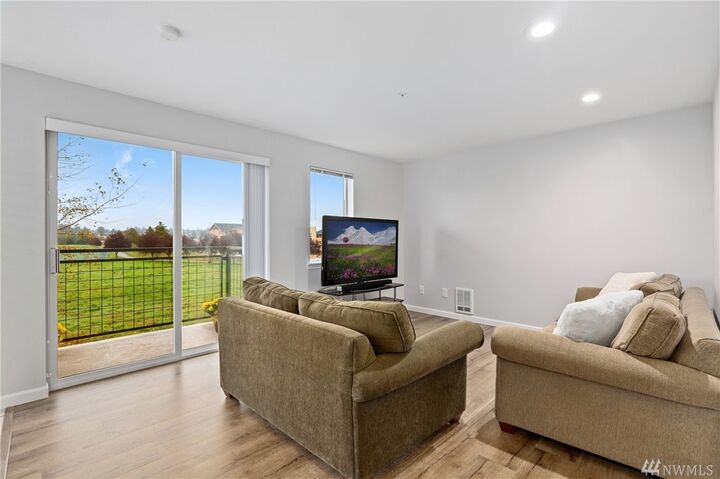 9735 272nd Place NW 511  Stanwood WA 98292 photo