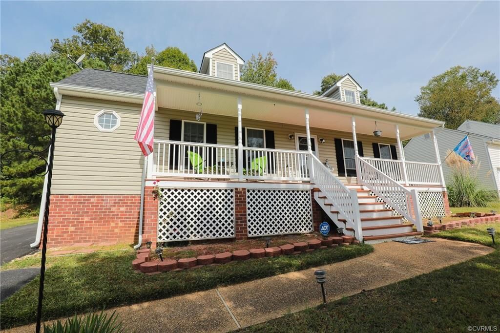 Property Photo:  2742 Knobbly Court  VA 23831 