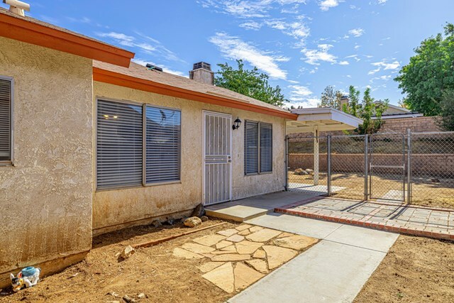 Property Photo:  2708 Juniper Drive  CA 93550 