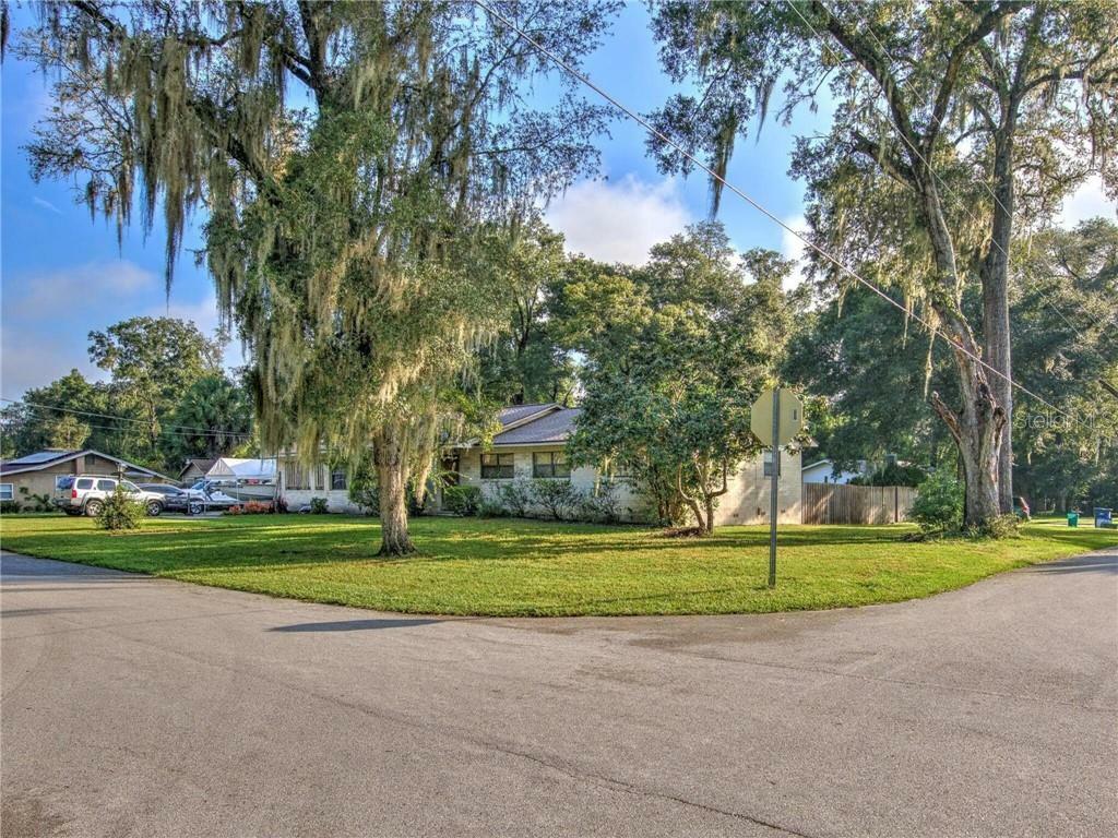 Property Photo:  409 Westwood Avenue  FL 32720 