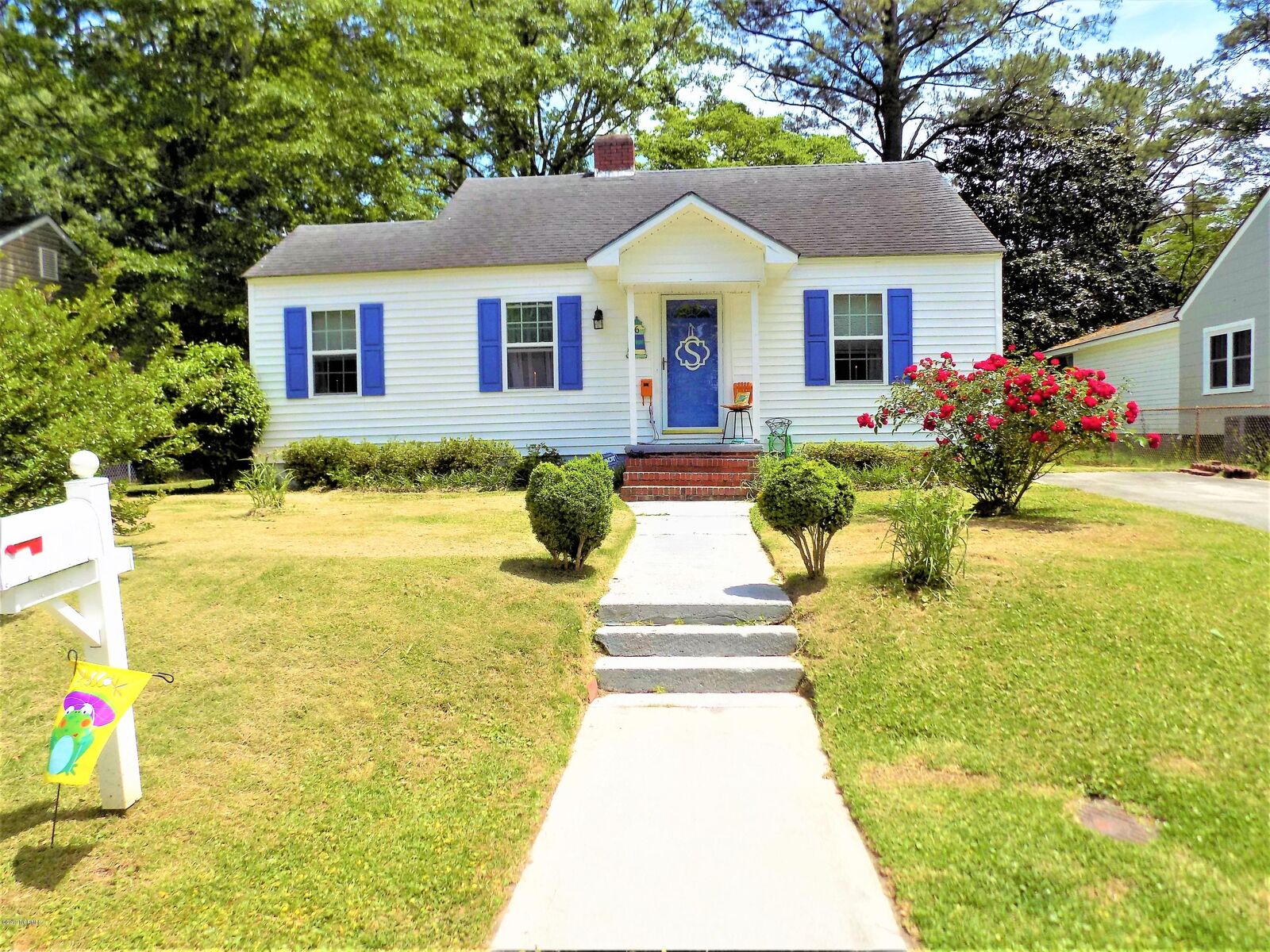 Property Photo:  6 Westminister Drive  NC 28540 