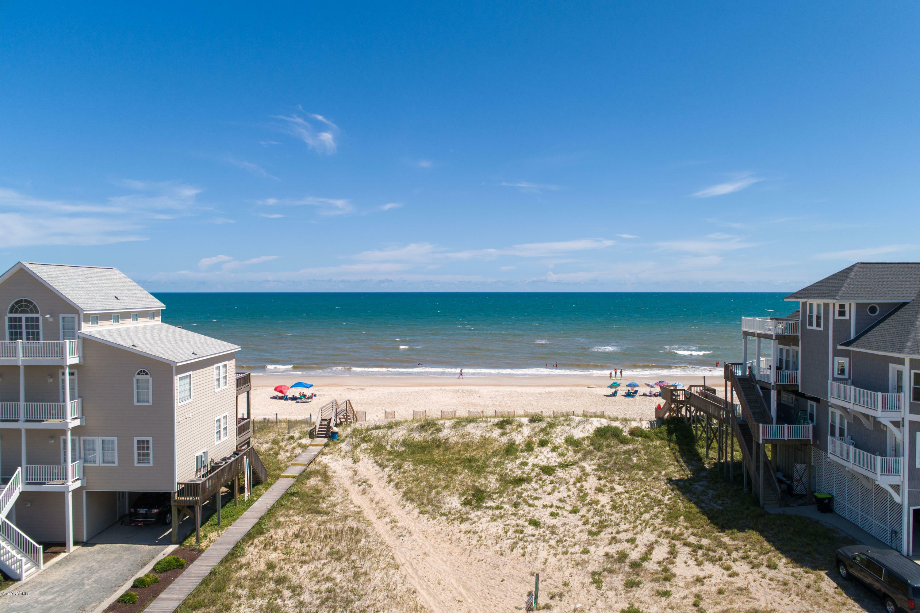 Property Photo:  402 New River Inlet Road  NC 28460 