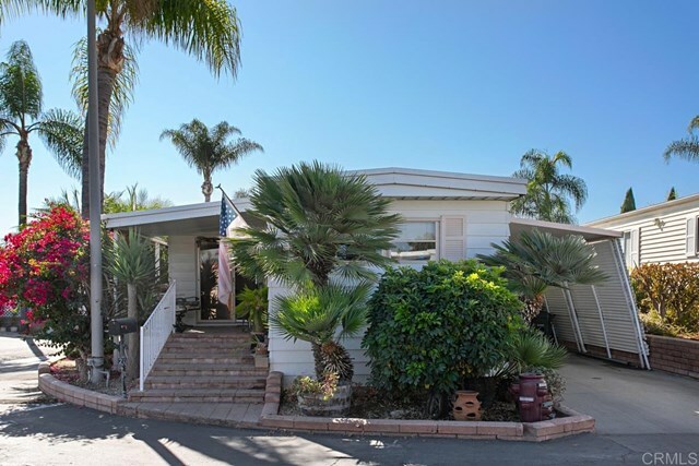 Property Photo:  245 W Bobier Drive 20  CA 92083 