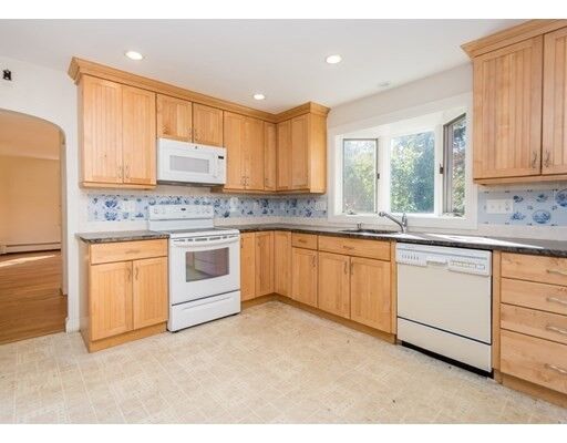 Property Photo:  330 Concord Avenue  MA 02421 