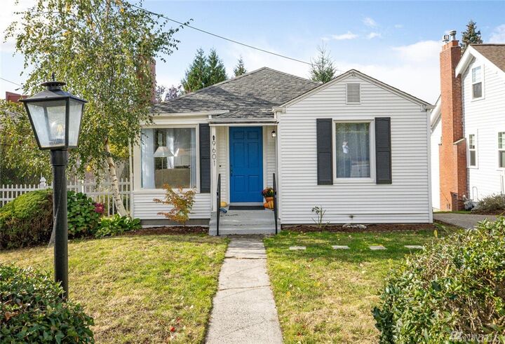 9601 8th Ave NE  Seattle WA 98115 photo