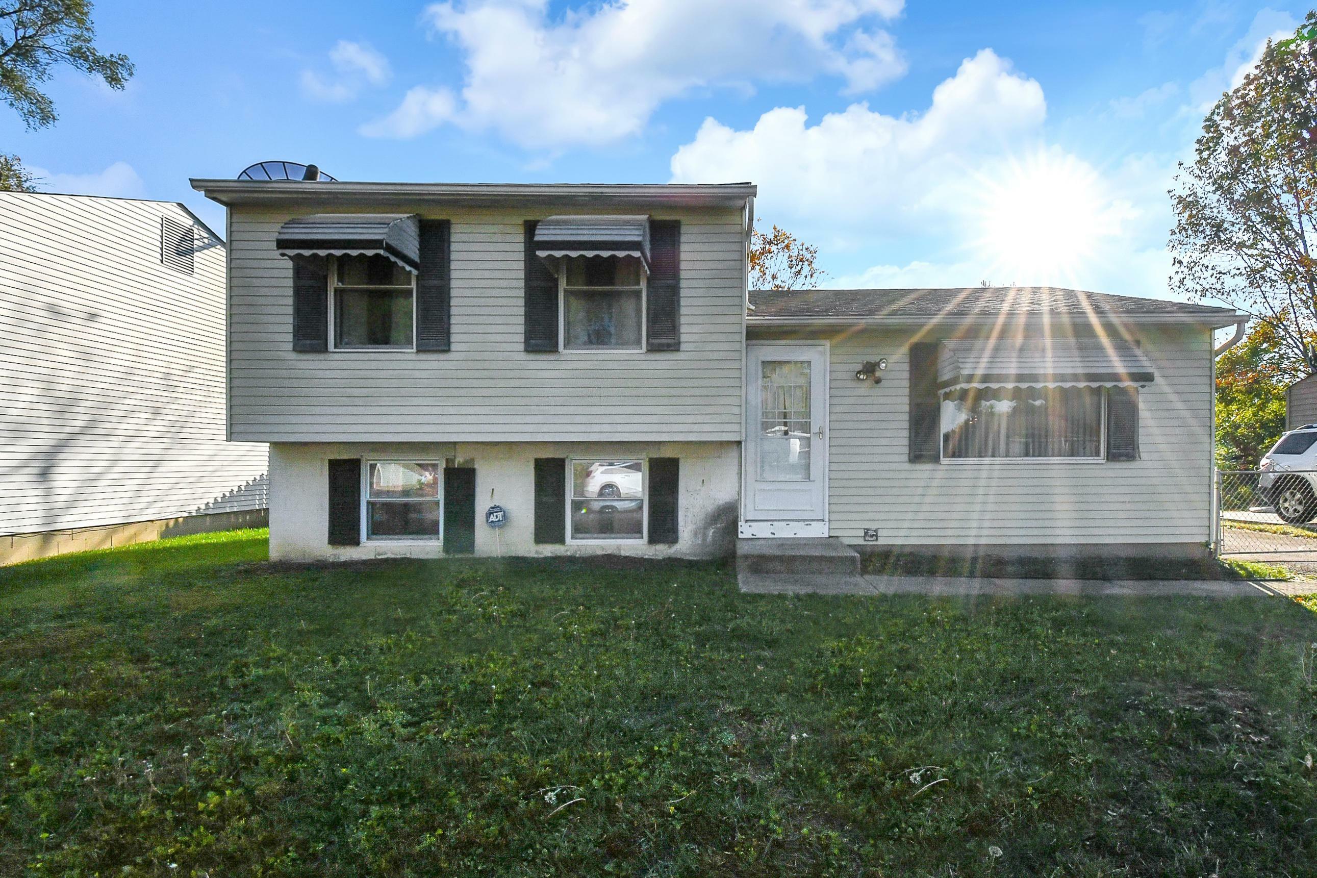 Property Photo:  4172 Commodore Street  OH 43224 