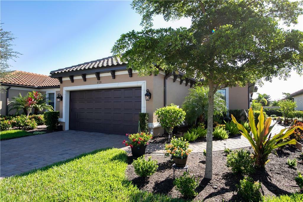 8728 Bellussi Drive  Sarasota FL 34238 photo