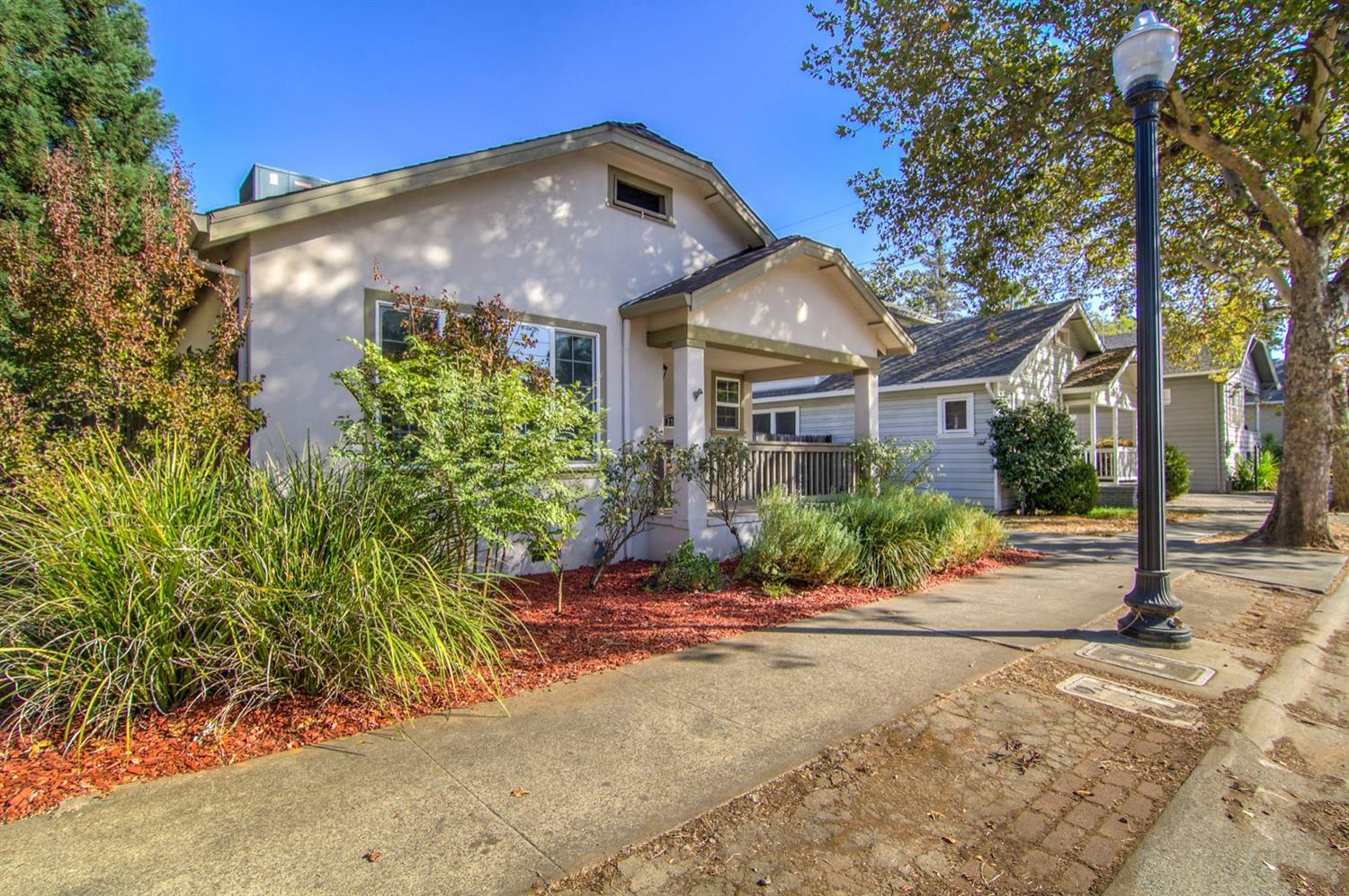 Property Photo:  2973 32nd Street  CA 95817 