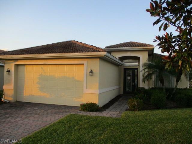 Property Photo:  3237 Magnolia Landing Lane  FL 33917 