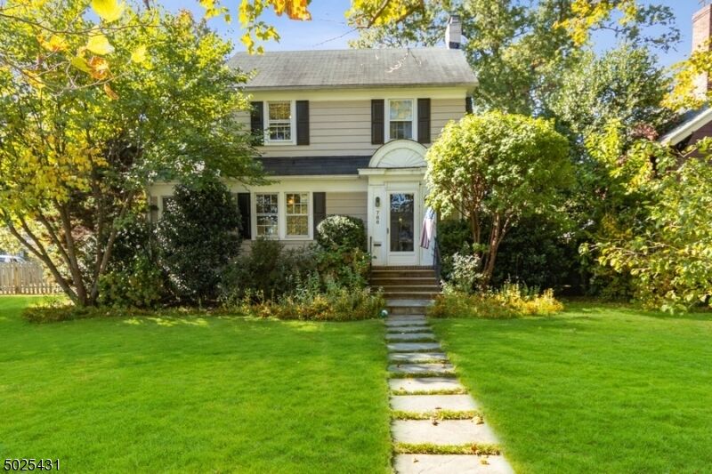 Property Photo:  788 Carleton Rd  NJ 07090 