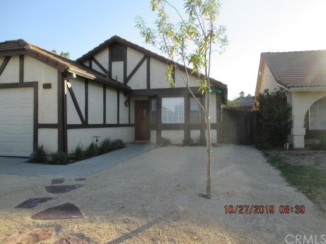 Property Photo:  916 Aster Street  CA 92545 