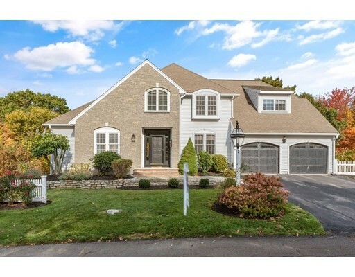 Property Photo: 85 Weyland Cir MA 01845