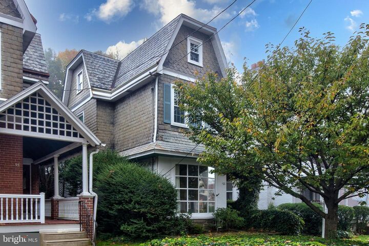 53 W Essex Avenue  Lansdowne PA 19050 photo