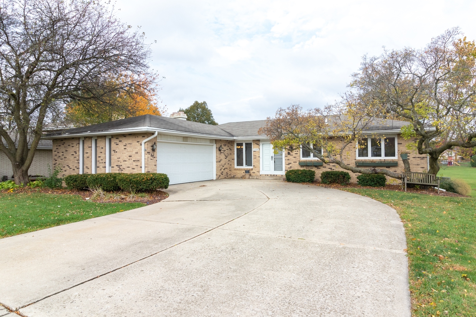 Property Photo:  1209 Shagbark Road  IL 60451 