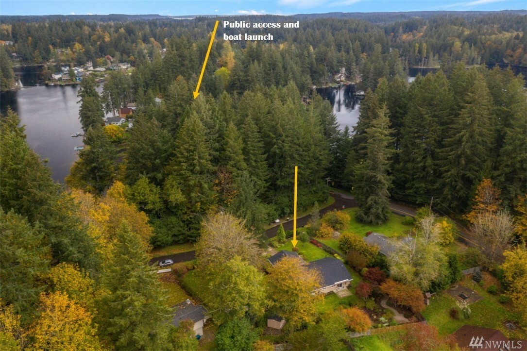 Property Photo:  5606 Lake St Clair Dr SE  WA 98513 