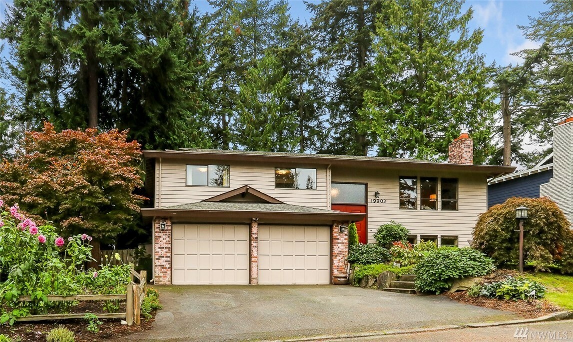 Property Photo:  19903 2nd Ave NW  WA 98177 