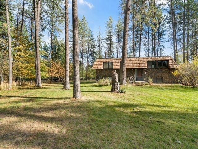 Property Photo: 16214 N West Shore Rd WA 99026