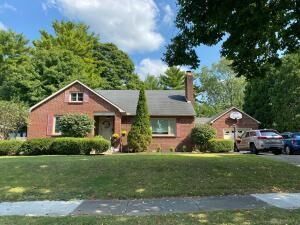 Property Photo: 614 S Clairmont Avenue OH 45505