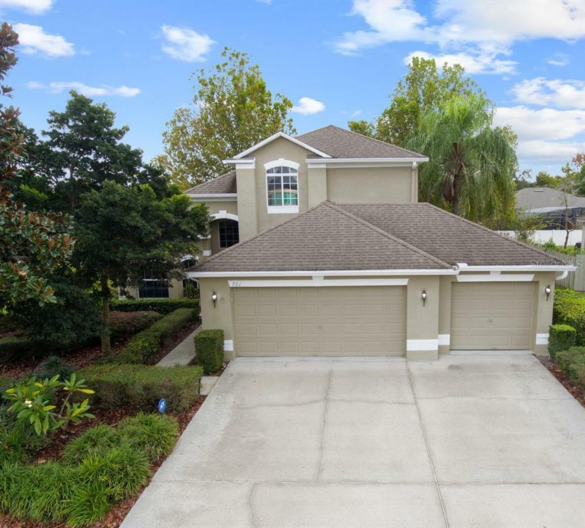 Property Photo:  721 Shadowmoss Drive  FL 34787 