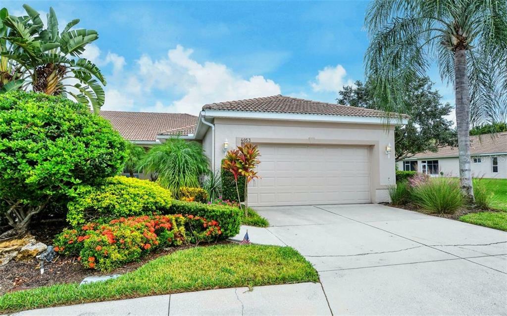 Property Photo:  4053 Cascade Falls Drive  FL 34243 