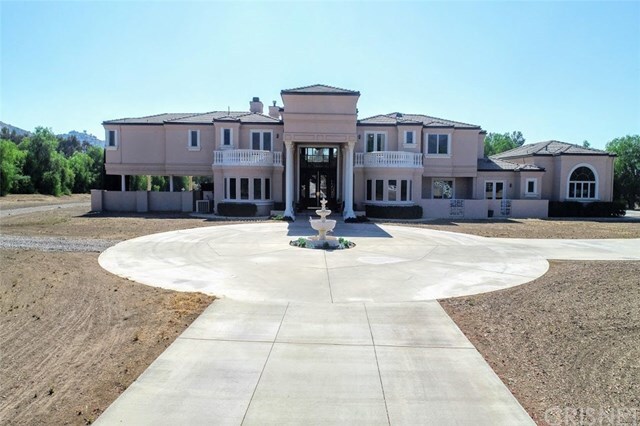 Property Photo:  10315 White Fox Lane  CA 91390 