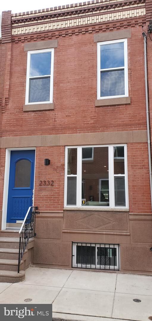 Property Photo:  2332 S Bancroft Street  PA 19145 