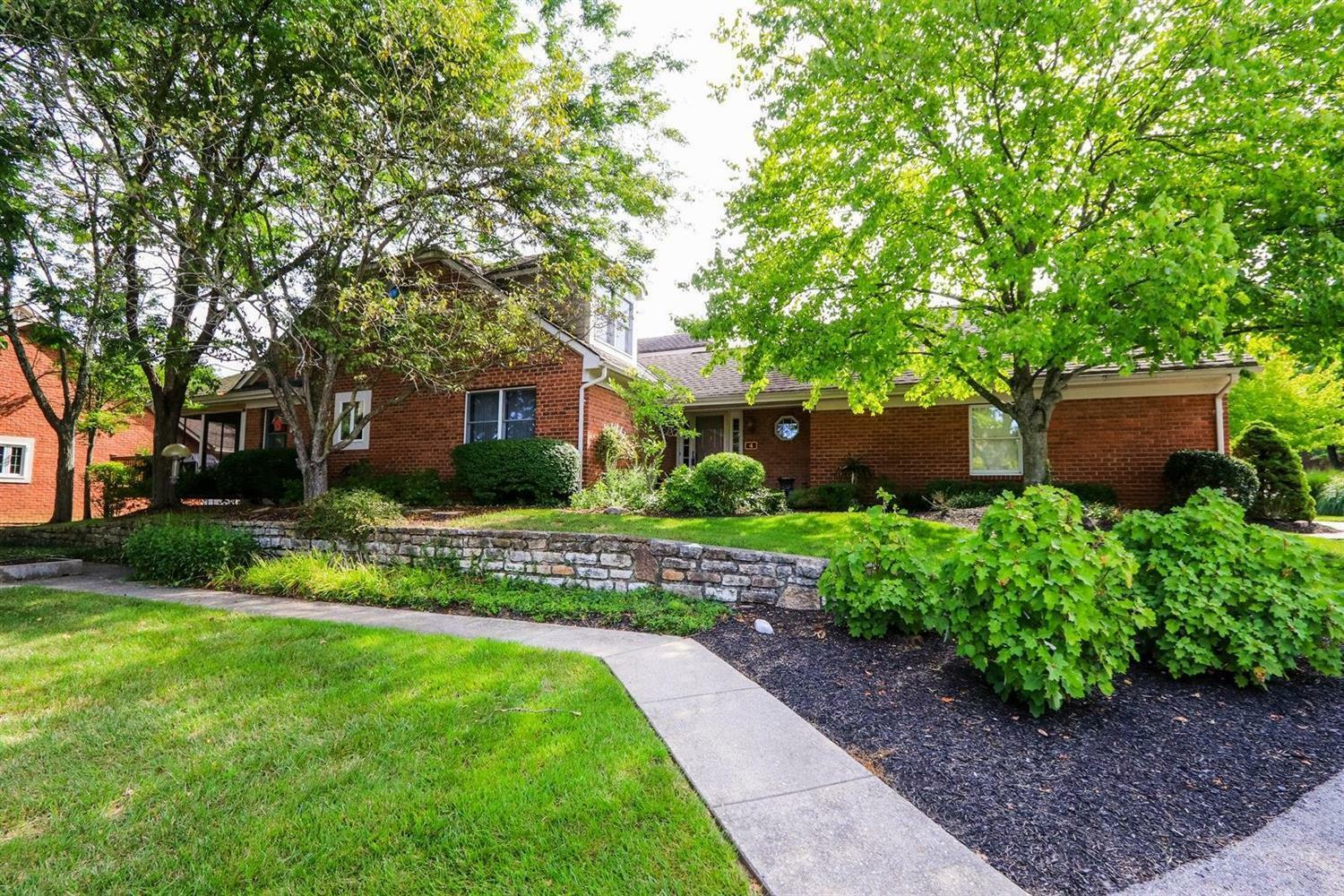 Property Photo: 4 Coventry Ct OH 45140