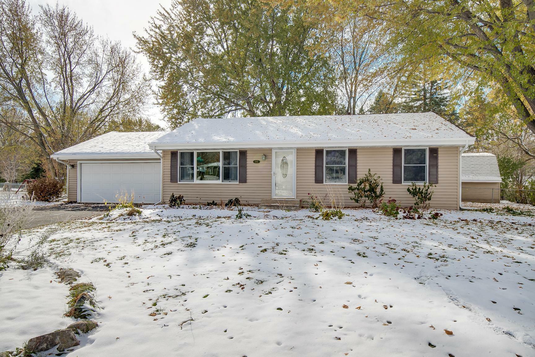 Property Photo:  13912 Thomas Avenue S  MN 55337 