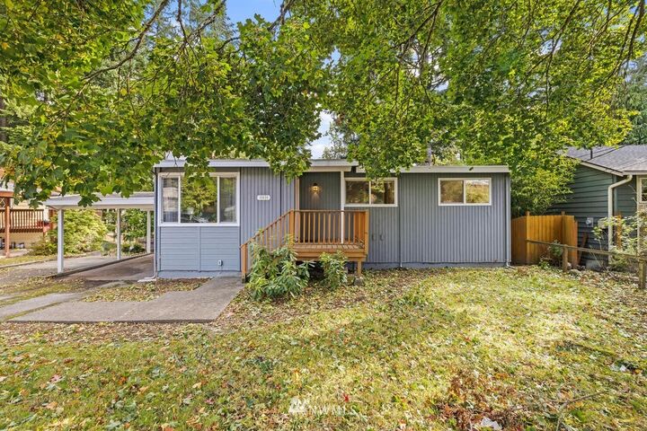 Property Photo: 18434 92nd Avenue NE WA 98011