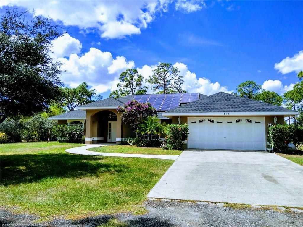 Property Photo:  1813 Brunns Road  FL 33872 