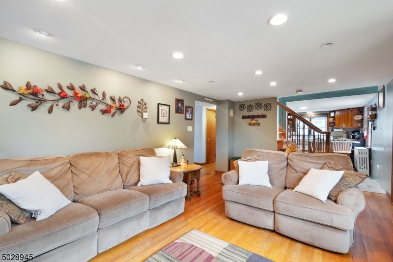 Property Photo:  1063 Anderson Rd  NJ 07865 