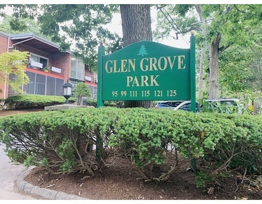 Property Photo:  121 Grove St 6  MA 02132 