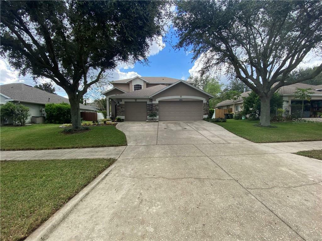 Property Photo:  3820 Glenford Drive  FL 34711 