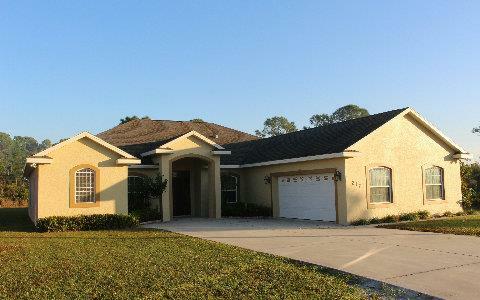 Property Photo:  271 Tanager Avenue  FL 33870 