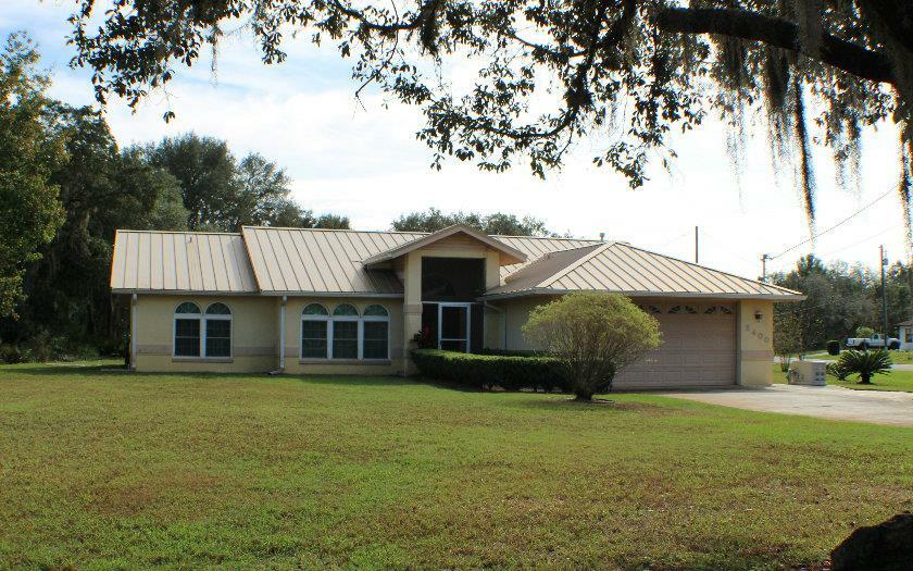 Property Photo:  2400 N Roxbury Road  FL 33825 