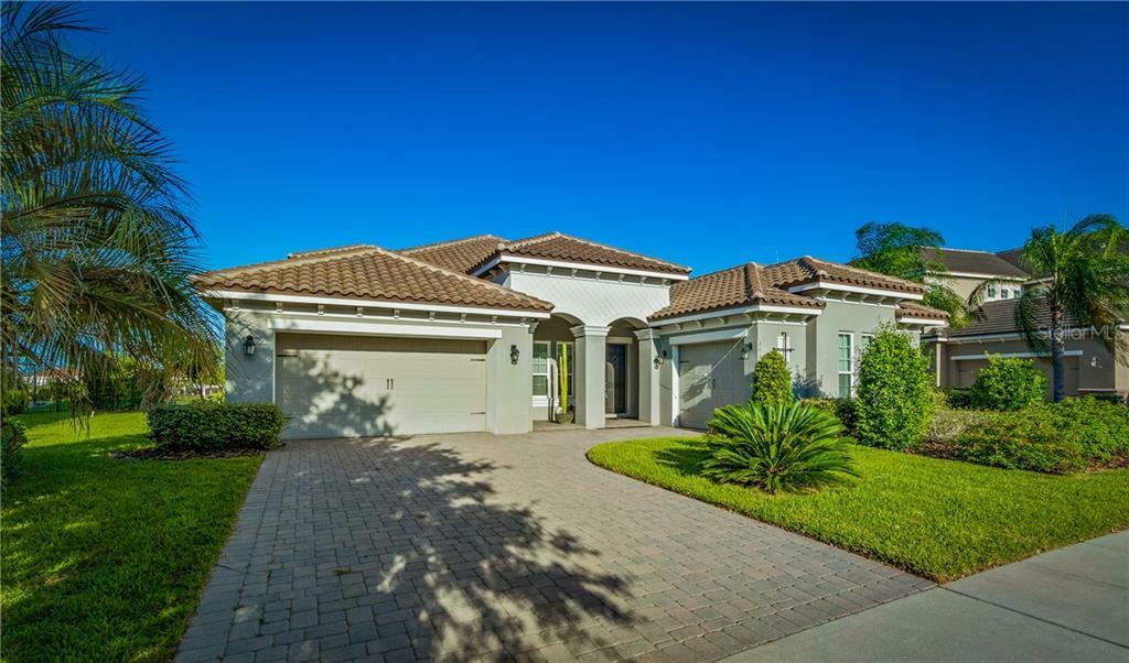 Property Photo:  7573 Green Mountain Way  FL 34787 