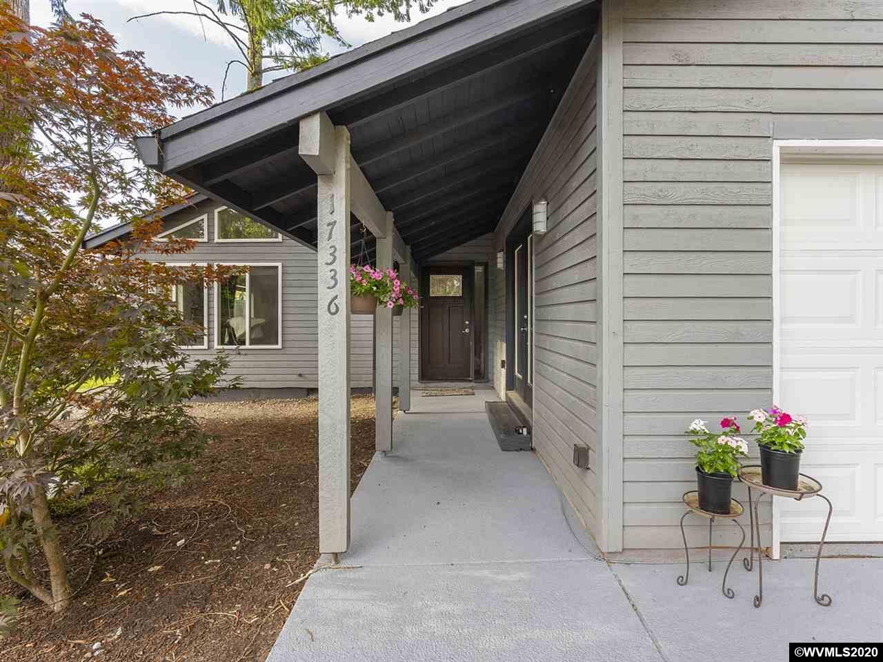 Property Photo: 17336 SW Kemmer Rd OR 97007-7799