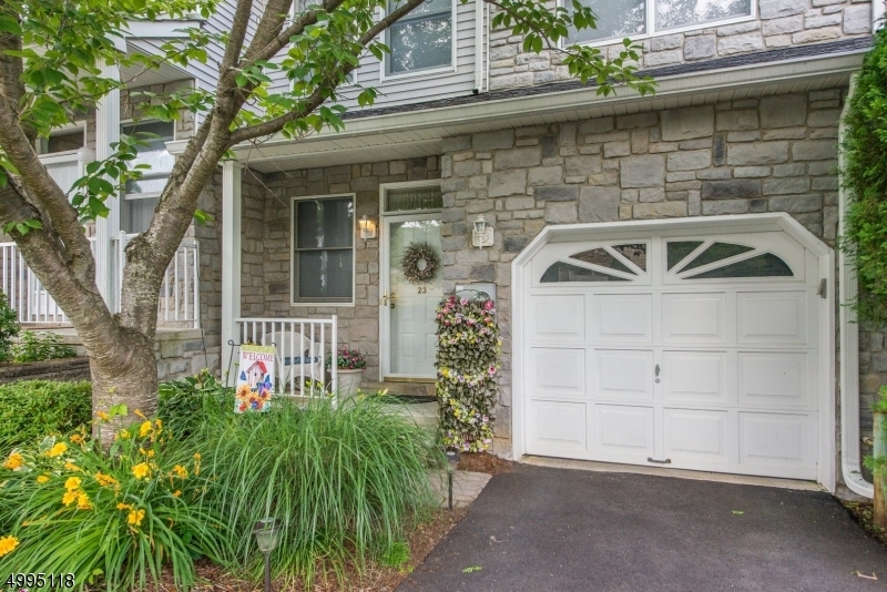 Property Photo:  23 Springhill Dr  NJ 07950 