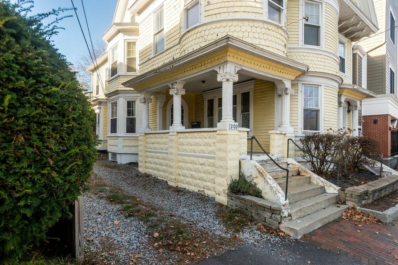 Property Photo:  202 Central Avenue  NH 03820 