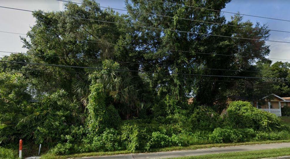 Property Photo:  826 Doyle Road  FL 32725 