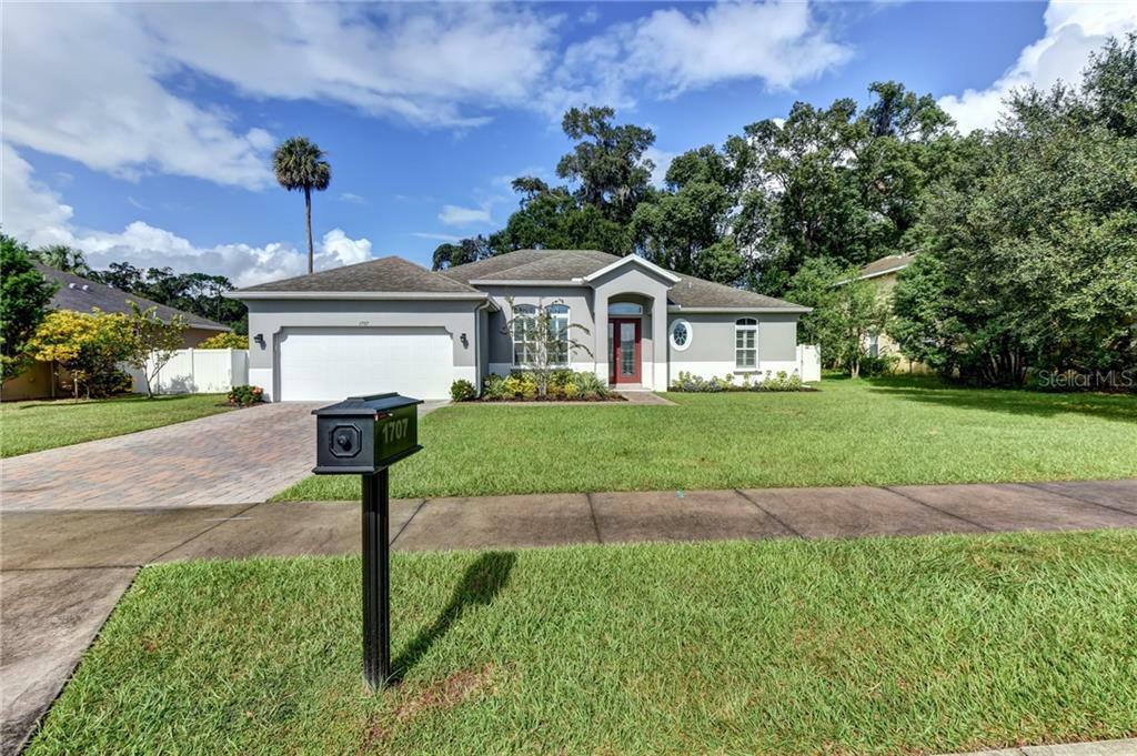 Property Photo:  1707 Coral Fern Drive  FL 32720 