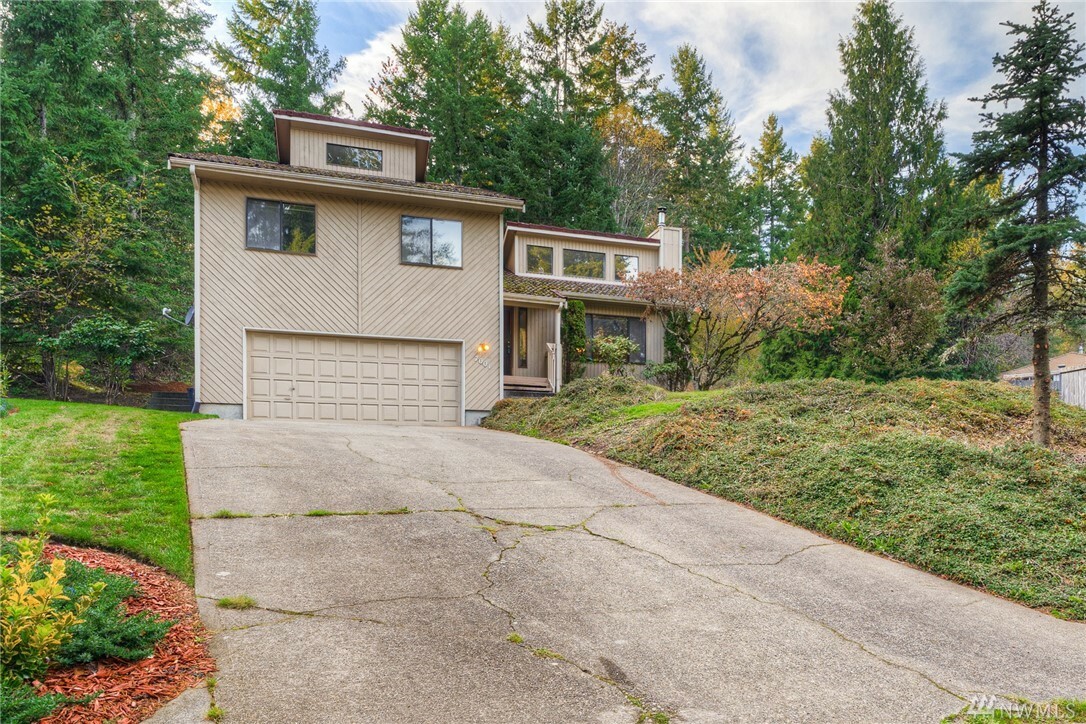 Property Photo: 7001 141st St Ct E WA 98373