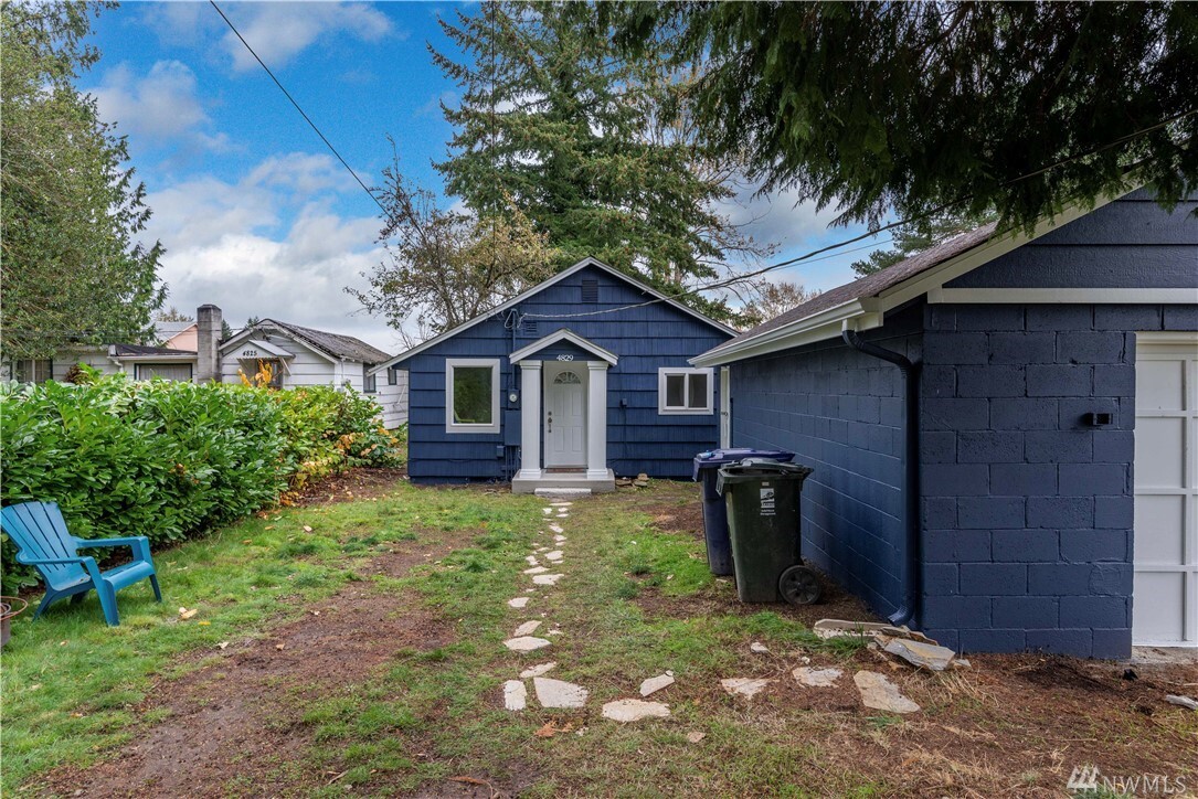 Property Photo: 4829 E C St WA 98404